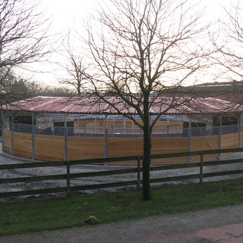 Ground-Standing Horse Walker with partial roof, 18m, 6  Horses, Stallion station Kathmann, Germany