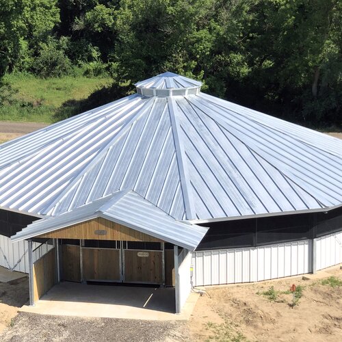 66ft 6-Horse Ceiling-Mounted Walker - Michigan, USA