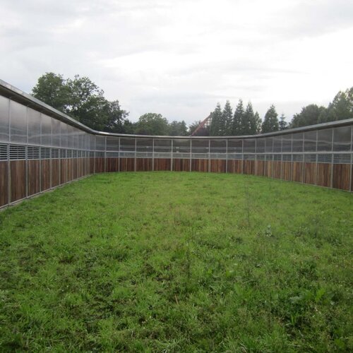 Rail-Gliding Horse Walker, 20x50m, 5 Horses Rail-Gliding Horse Walker, 20x50m, 5 Horses