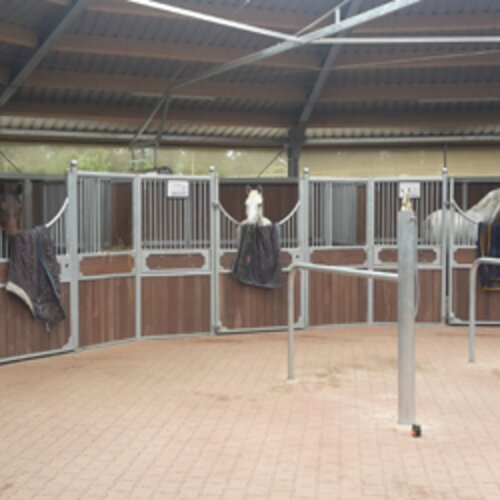 Round Stable combined with Ceiling-Mounted Horse Walker, Family Michael Jung, Germany Round Stable combined with Ceiling-Mounted Horse Walker, Family Michael Jung, Germany