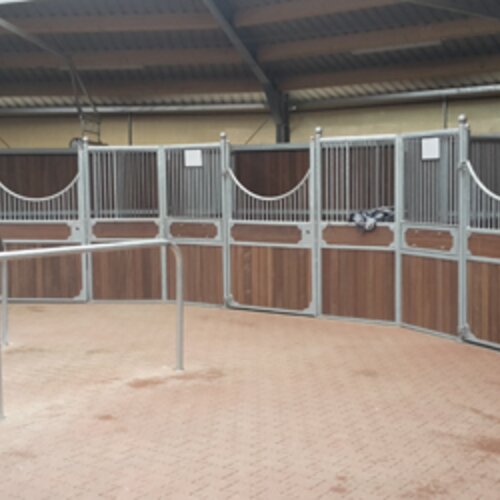 Round Stable combined with Ceiling-Mounted Horse Walker, Family Michael Jung, Germany Round Stable combined with Ceiling-Mounted Horse Walker, Family Michael Jung, Germany